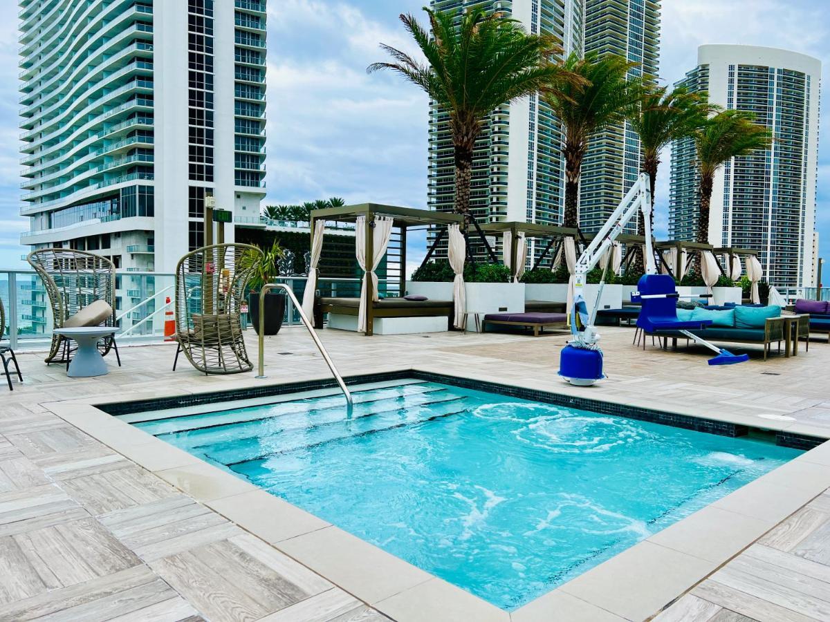 Hyde Beach House - Millionaire 2 Bd 2 Ba Apt, Direct Ocean View, 5 Min Walk To Ocean Hollywood Exteriör bild